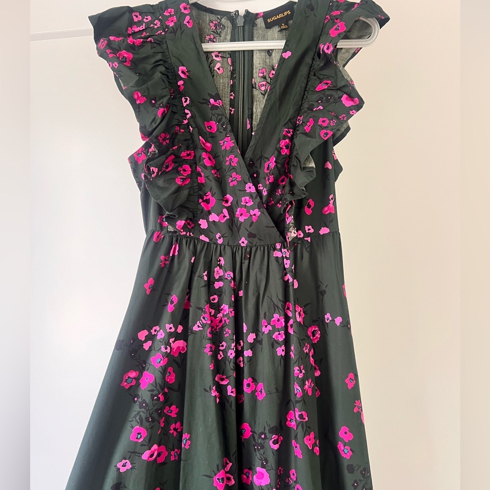 Women’s green midi floral dress size s